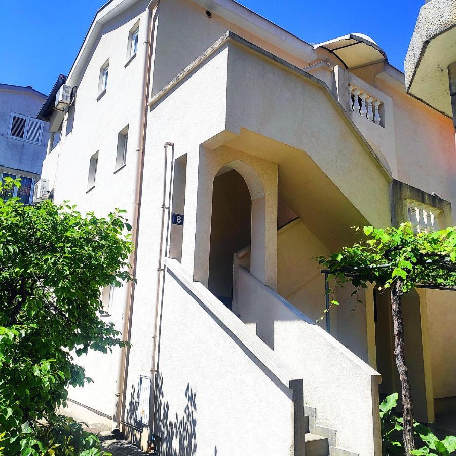 בודווה Apartmani Asanovic מראה חיצוני תמונה