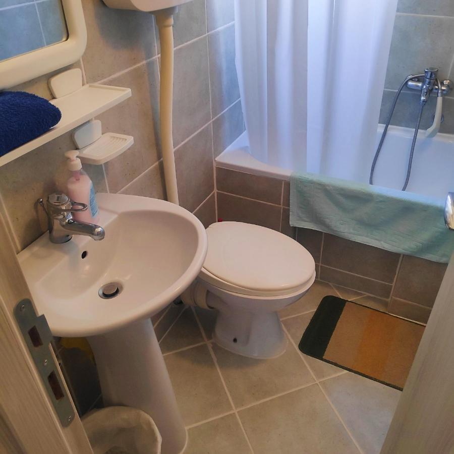בודווה Apartmani Asanovic מראה חיצוני תמונה