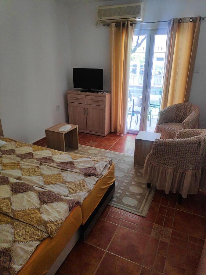 בודווה Apartmani Asanovic מראה חיצוני תמונה